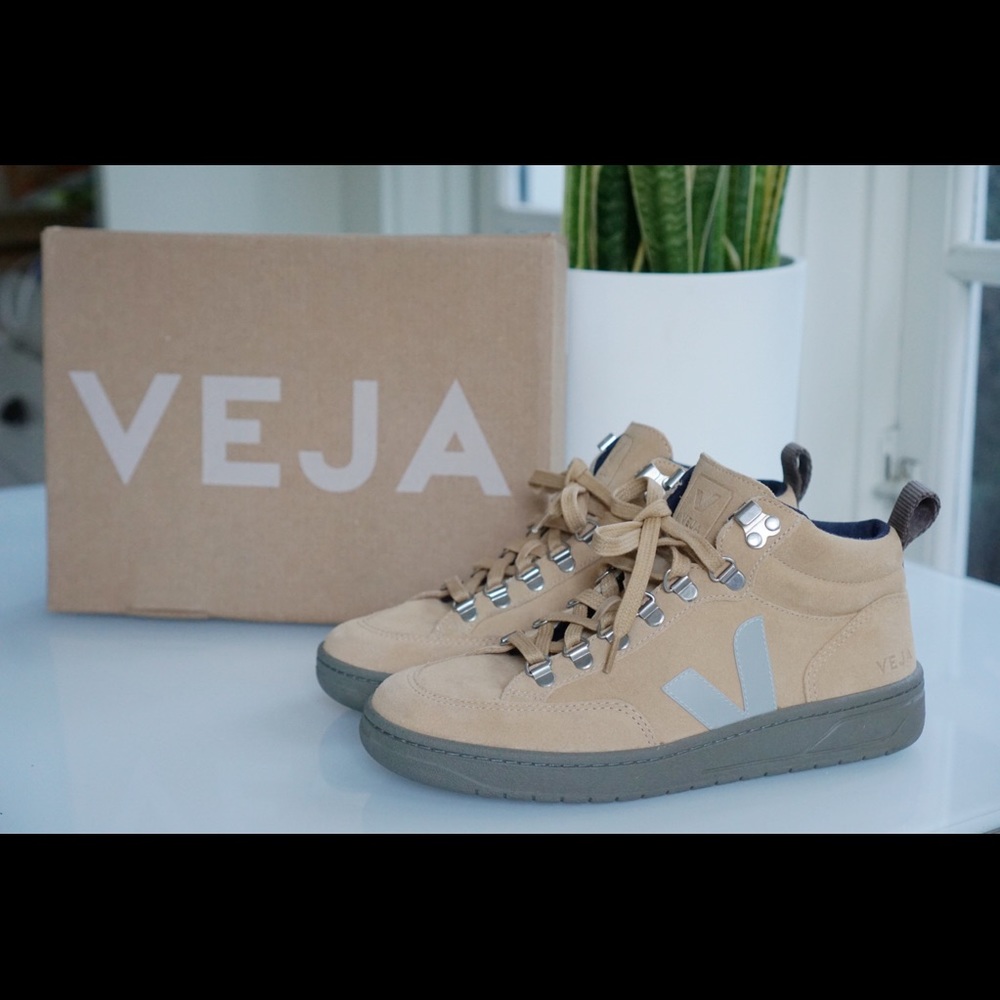 Veja Roraima Sneakers